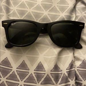 Men’s Ray-Ban Sunglasses